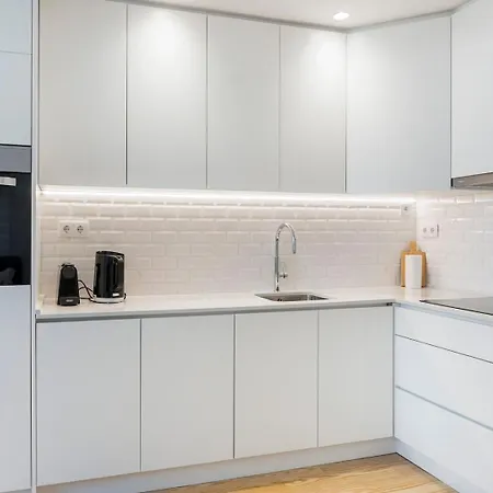 Guestready - Modern Living In * Porto